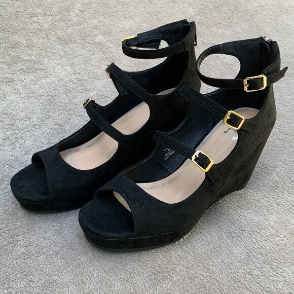 Journee Collection Skyla Strappy Peep Toe Wedge Heels - Picture 7 of 15